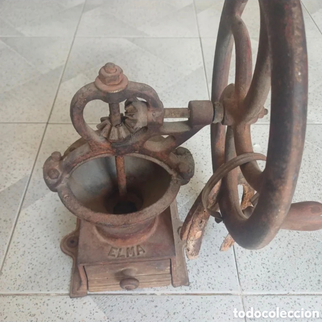Antig&uuml;edades: Molino Caf&eacute; Antiguo ELMA Hierro Volante.