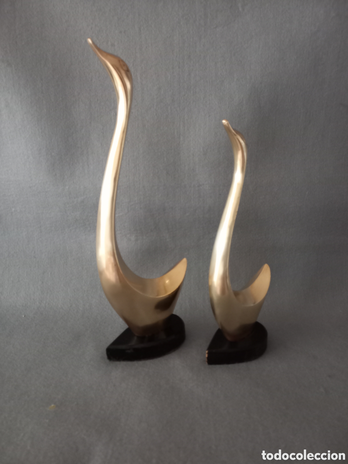 Antig&uuml;edades: Pareja de cisnes de bronce - Foto 2
