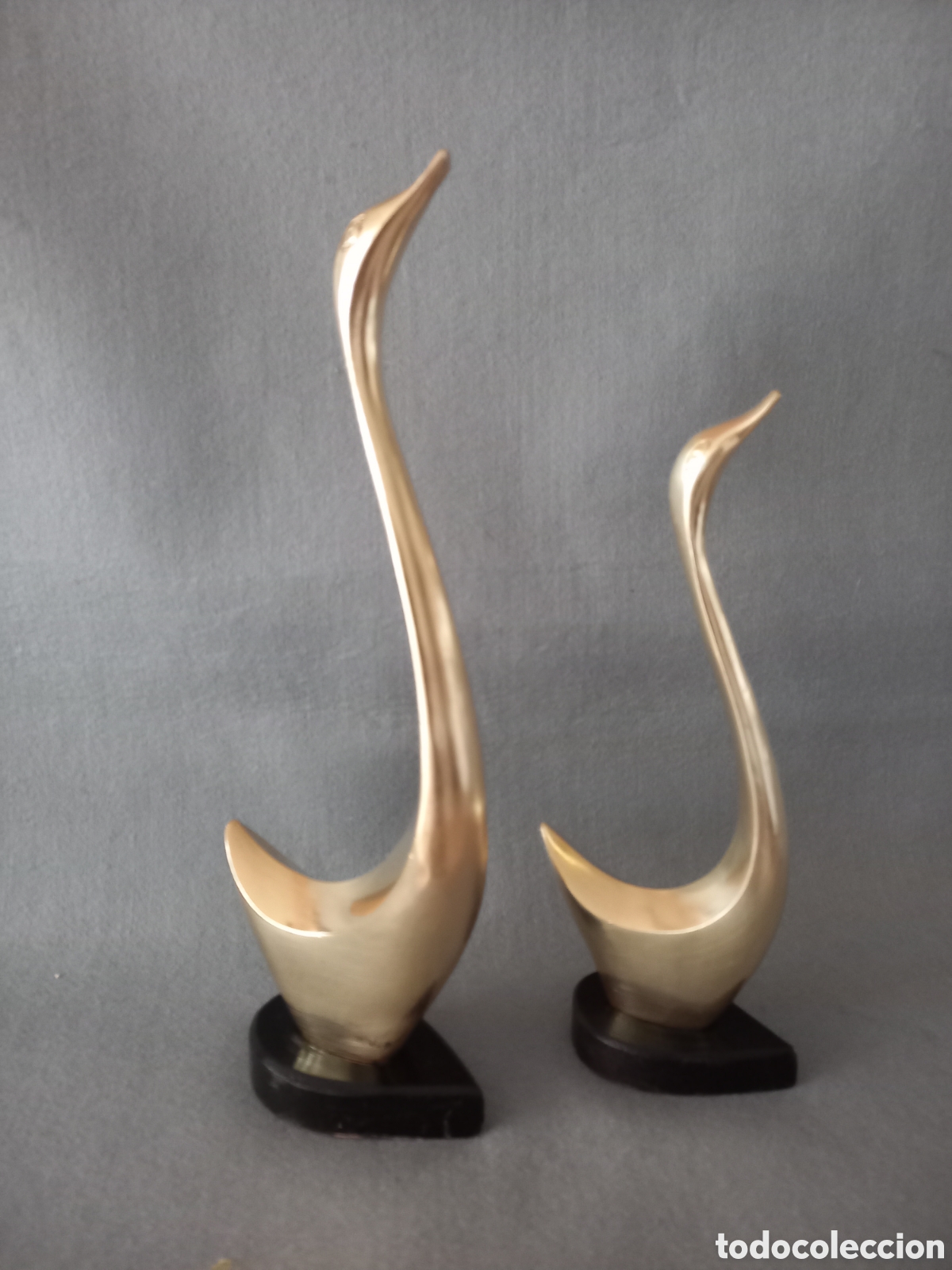 Antig&uuml;edades: Pareja de cisnes de bronce - Foto 1