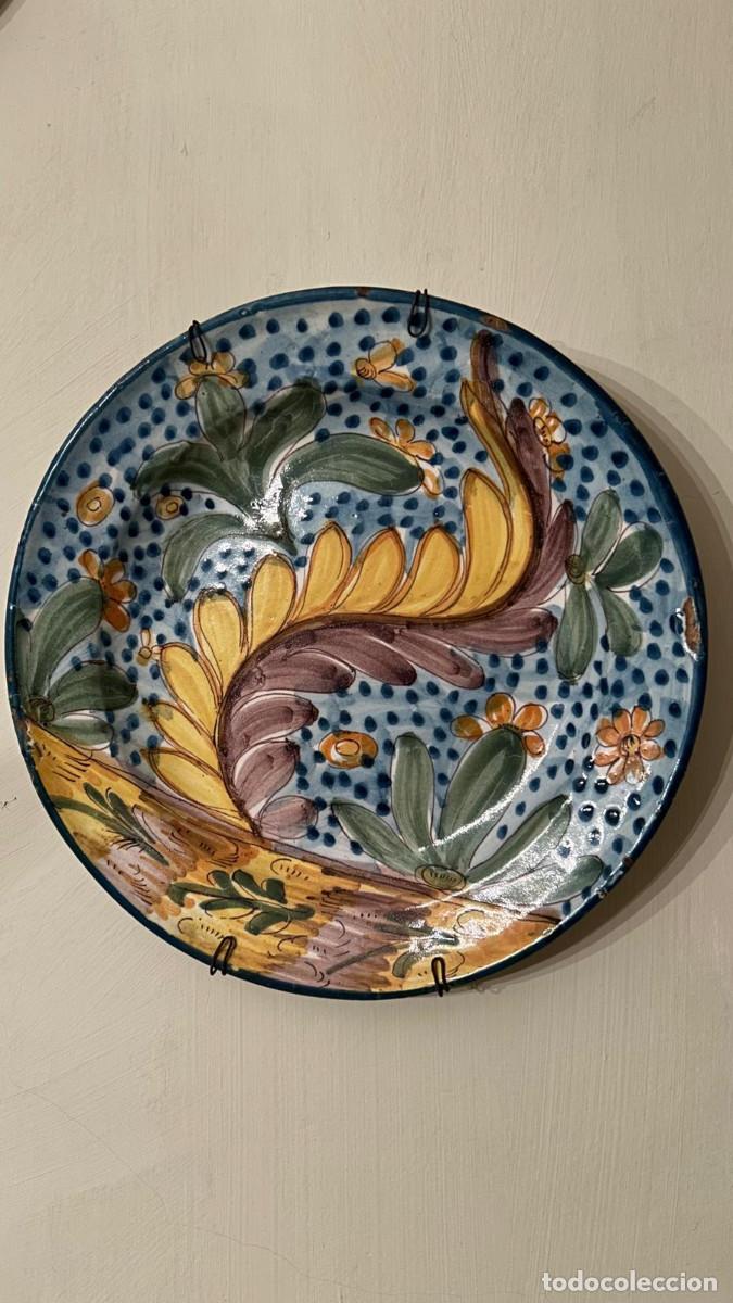 Antig&uuml;edades: Plato decorativo cer&aacute;mica valenciana Manises-Ribesalbes