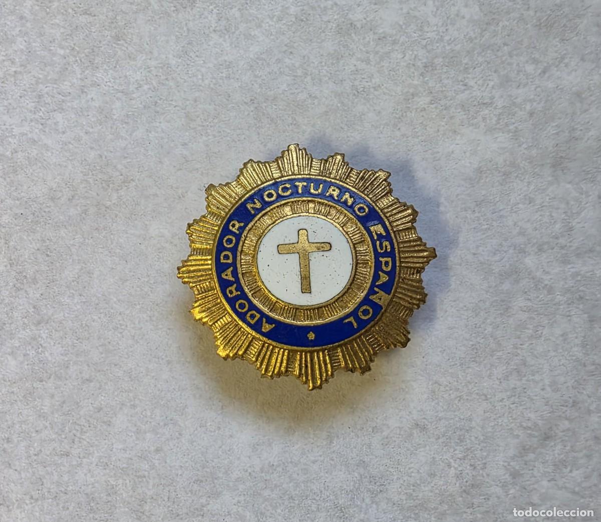 Antig&uuml;edades: Insignia de ojal, adorador nocturno espa&ntilde;ol