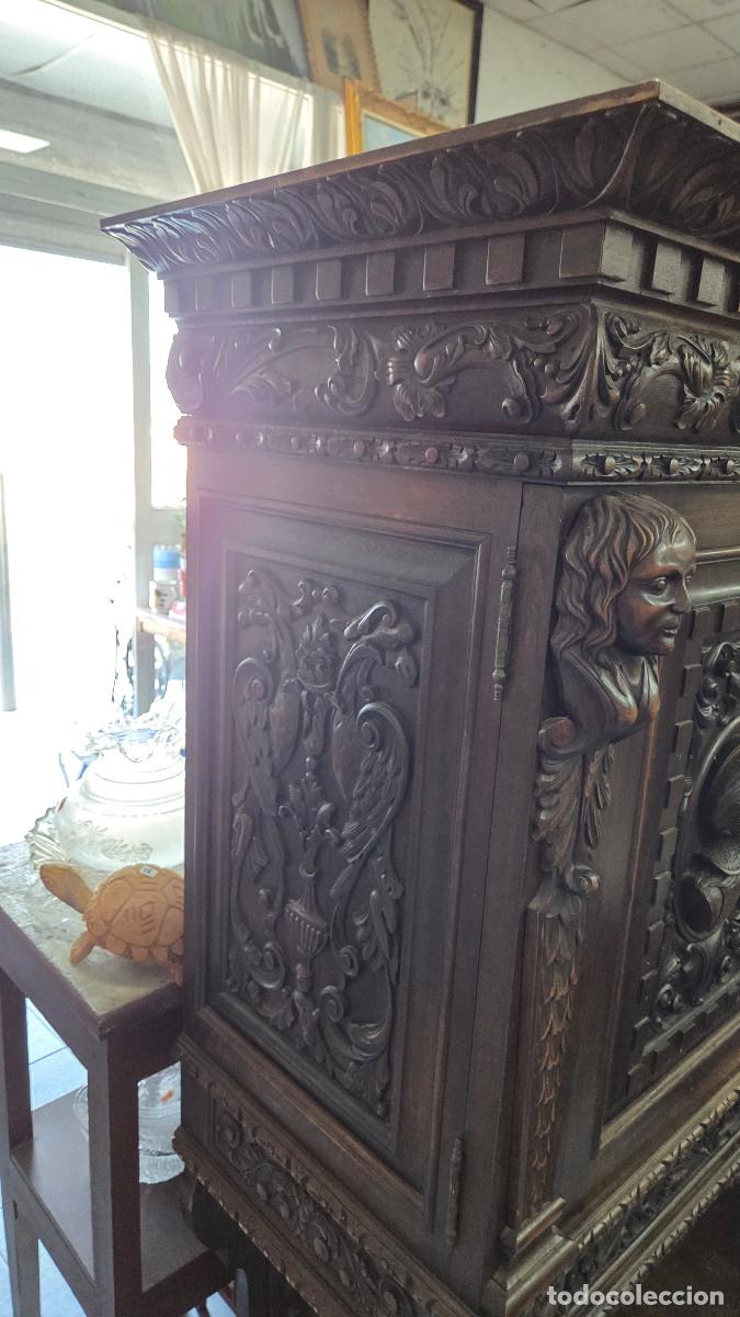 Antig&uuml;edades: mueble bar antiguo del renacimiento - Foto 4