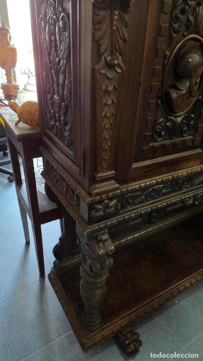 Antig&uuml;edades: mueble bar antiguo del renacimiento - Foto 5