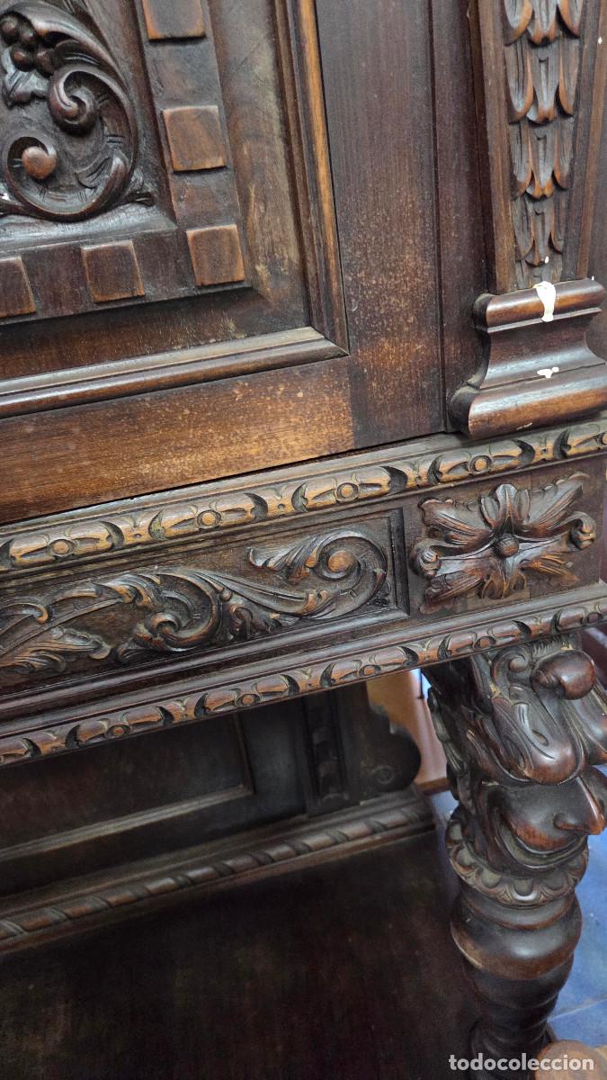 Antig&uuml;edades: mueble bar antiguo del renacimiento - Foto 19