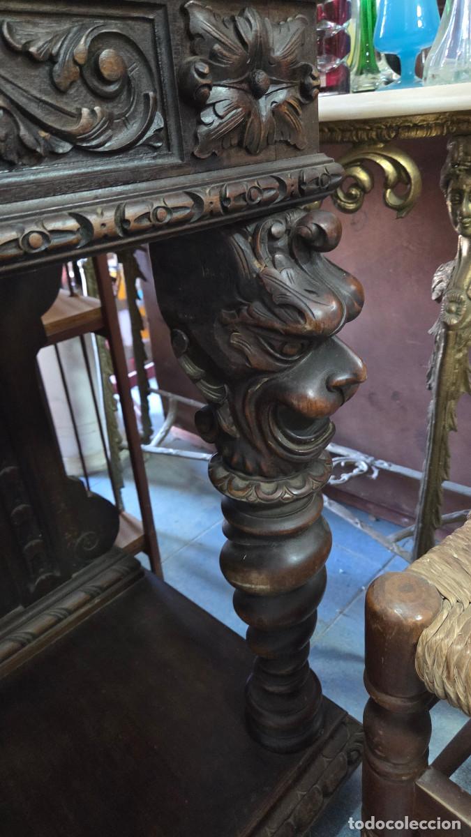 Antig&uuml;edades: mueble bar antiguo del renacimiento - Foto 22