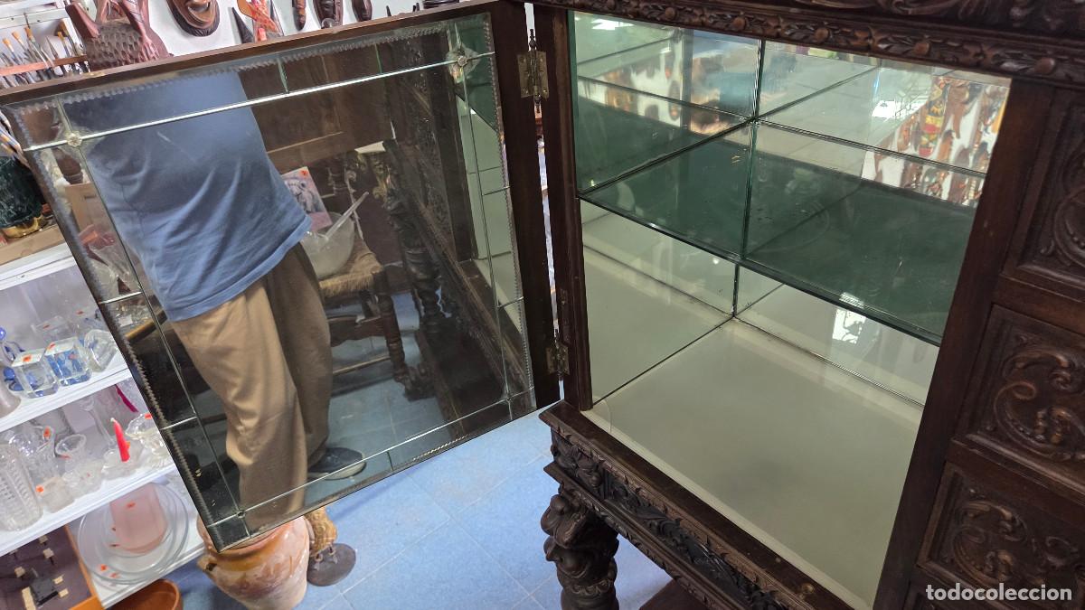 Antig&uuml;edades: mueble bar antiguo del renacimiento - Foto 25