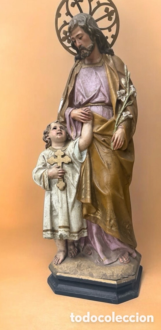 Antig&uuml;edades: Escultura religiosa antigua de San Jos&eacute; con el ni&ntilde;o de madera policromada (El Arte cristiano Olot