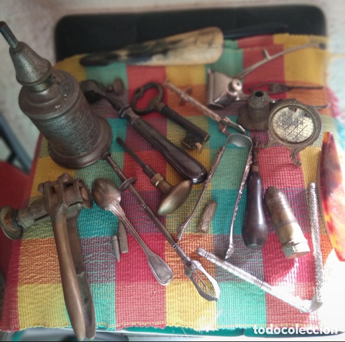 Antig&uuml;edades: Lote objetos antig&uuml;edades a catalogar - Foto 1