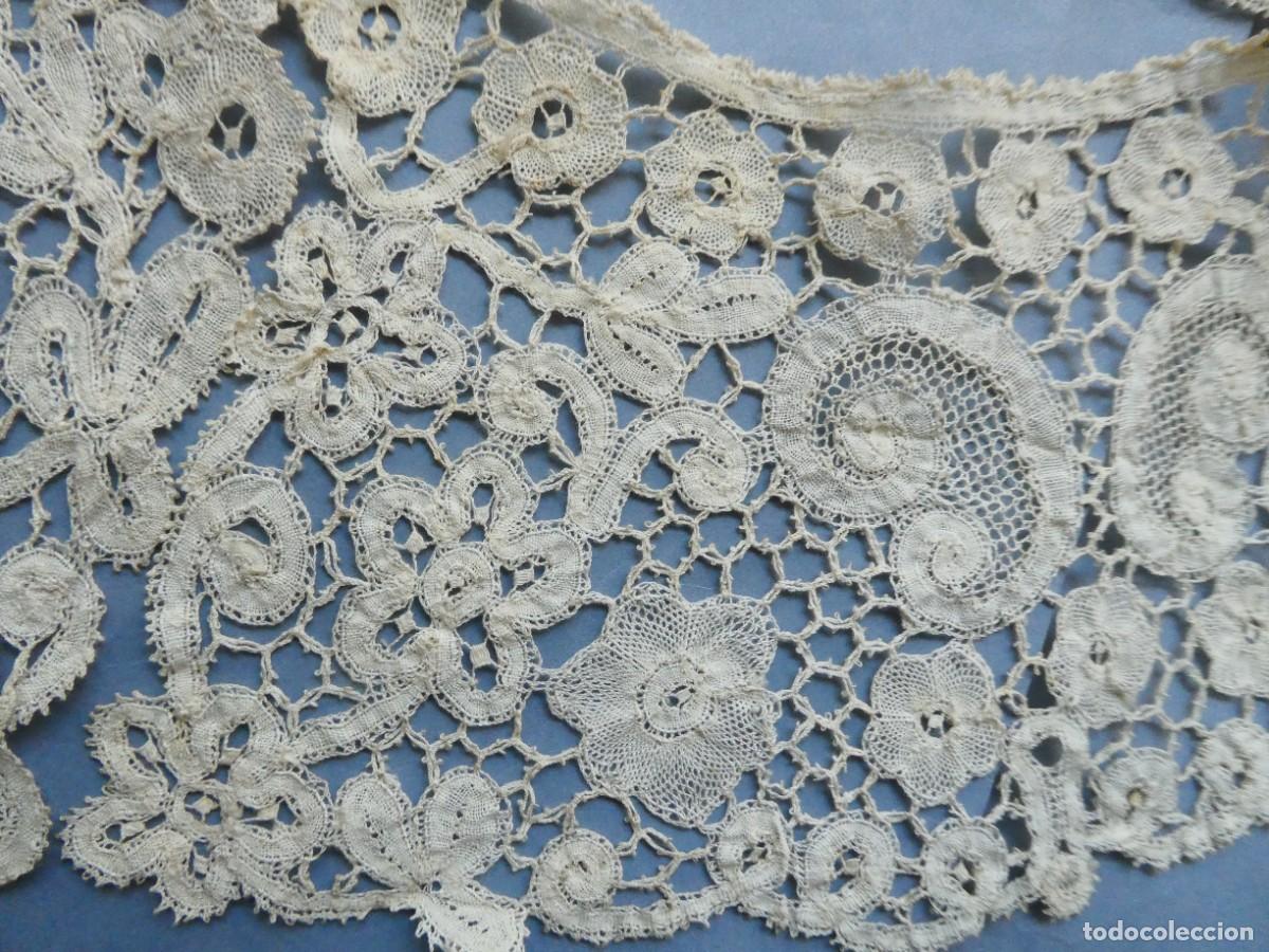 Antig&uuml;edades: ANTIGUO GRAN CUELLO DE ENCAJE DE DUQUESA S.XIX - Foto 3