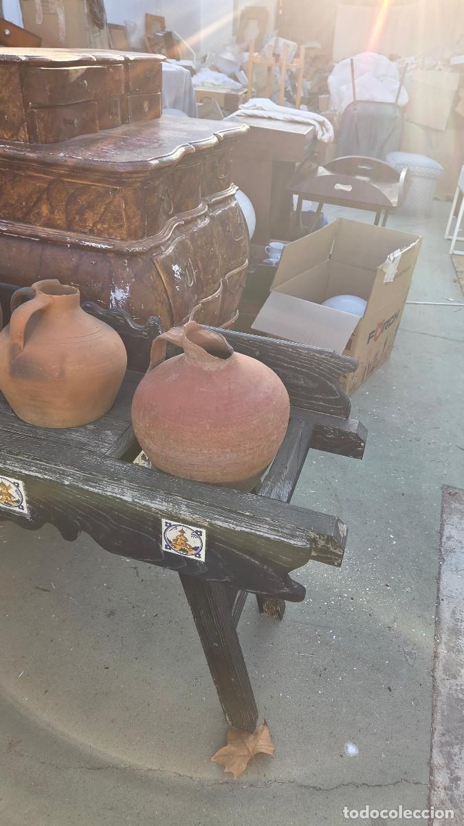 Antig&uuml;edades: cantarera con 3 cantaros antiguos - Foto 3