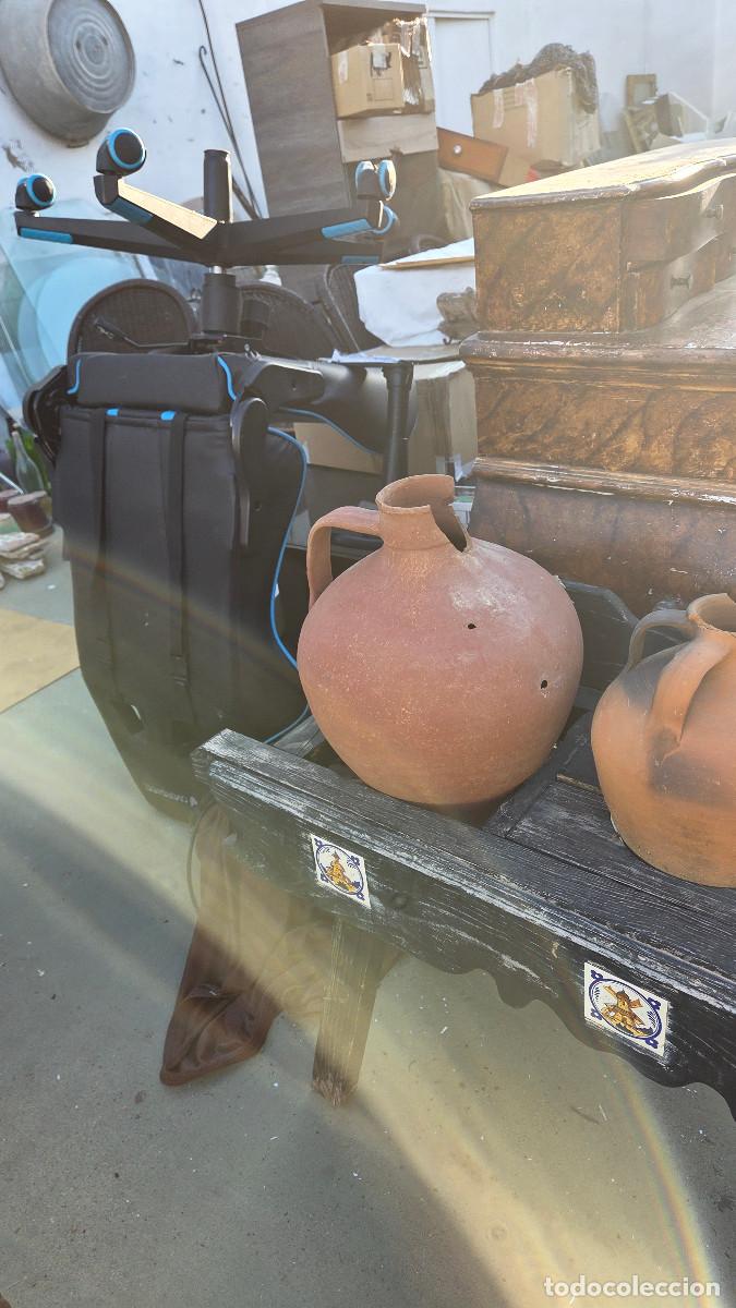 Antig&uuml;edades: cantarera con 3 cantaros antiguos - Foto 5