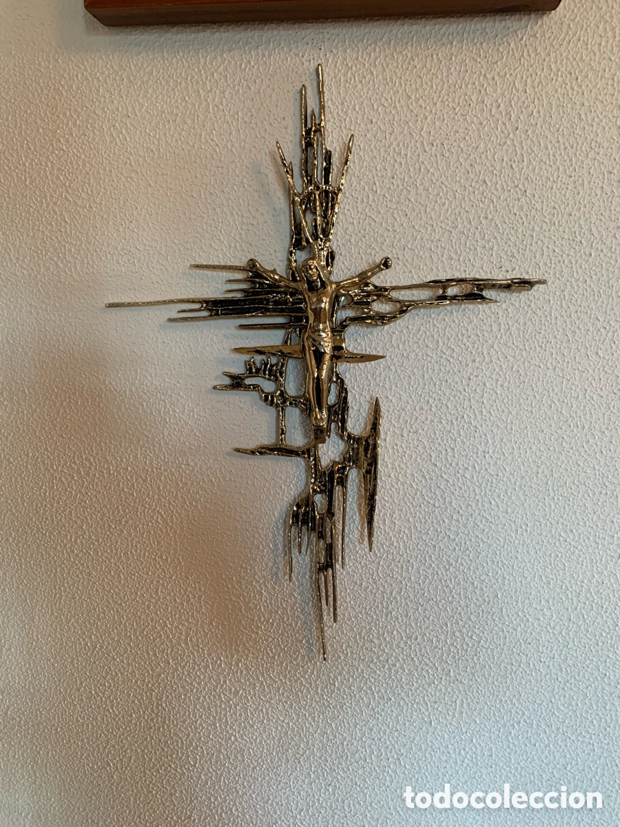Antig&uuml;edades: crucifijo brutalista dorado vintage &ndash; 50 cm