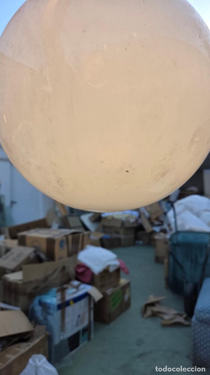Antig&uuml;edades: globo de lampara opalina - Foto 3