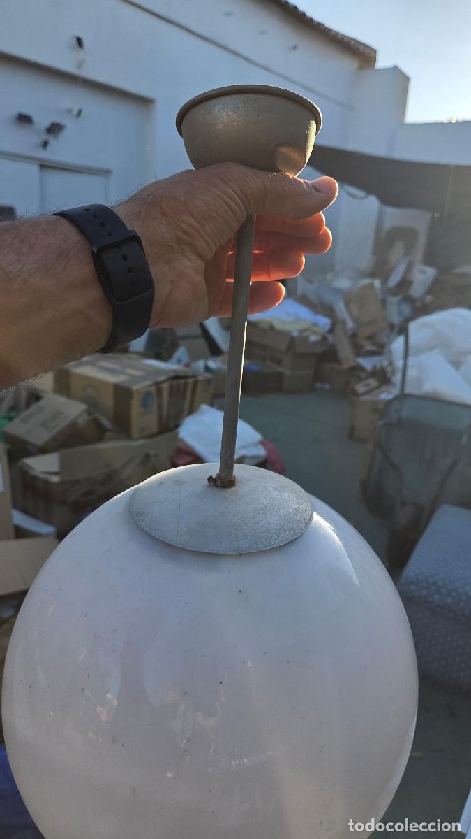 Antig&uuml;edades: globo de lampara opalina - Foto 4