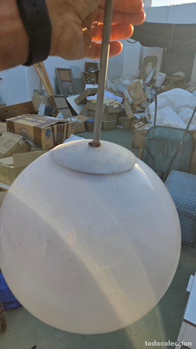 Antig&uuml;edades: lampara globo de cristal - Foto 2
