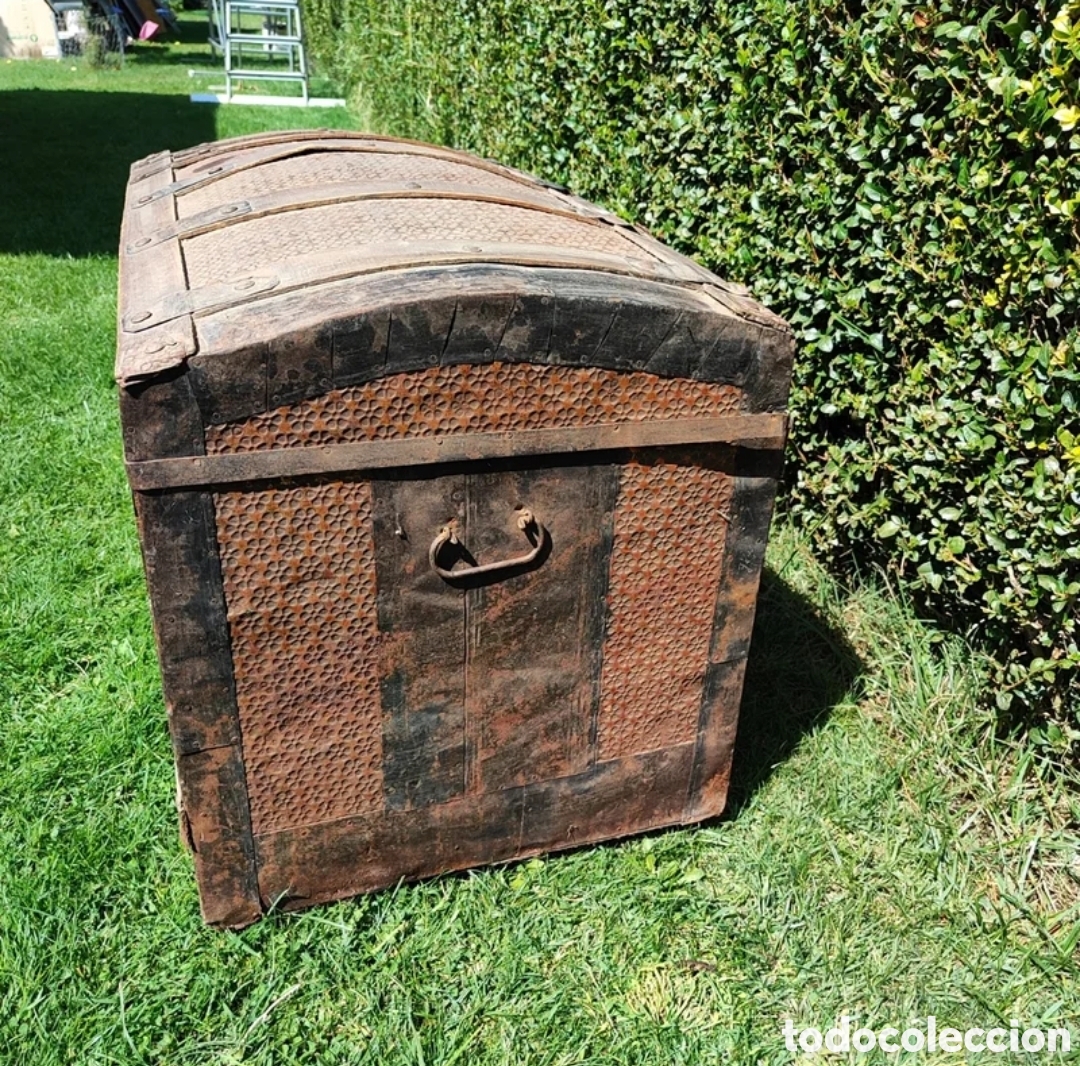 Antig&uuml;edades: Ba&uacute;l madera y chapa antiguo - Foto 2