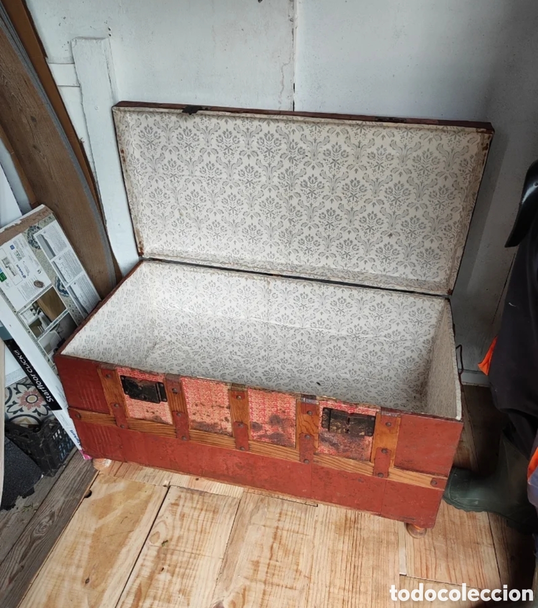 Antig&uuml;edades: Ba&uacute;l antiguo de madera y chapa - Foto 5