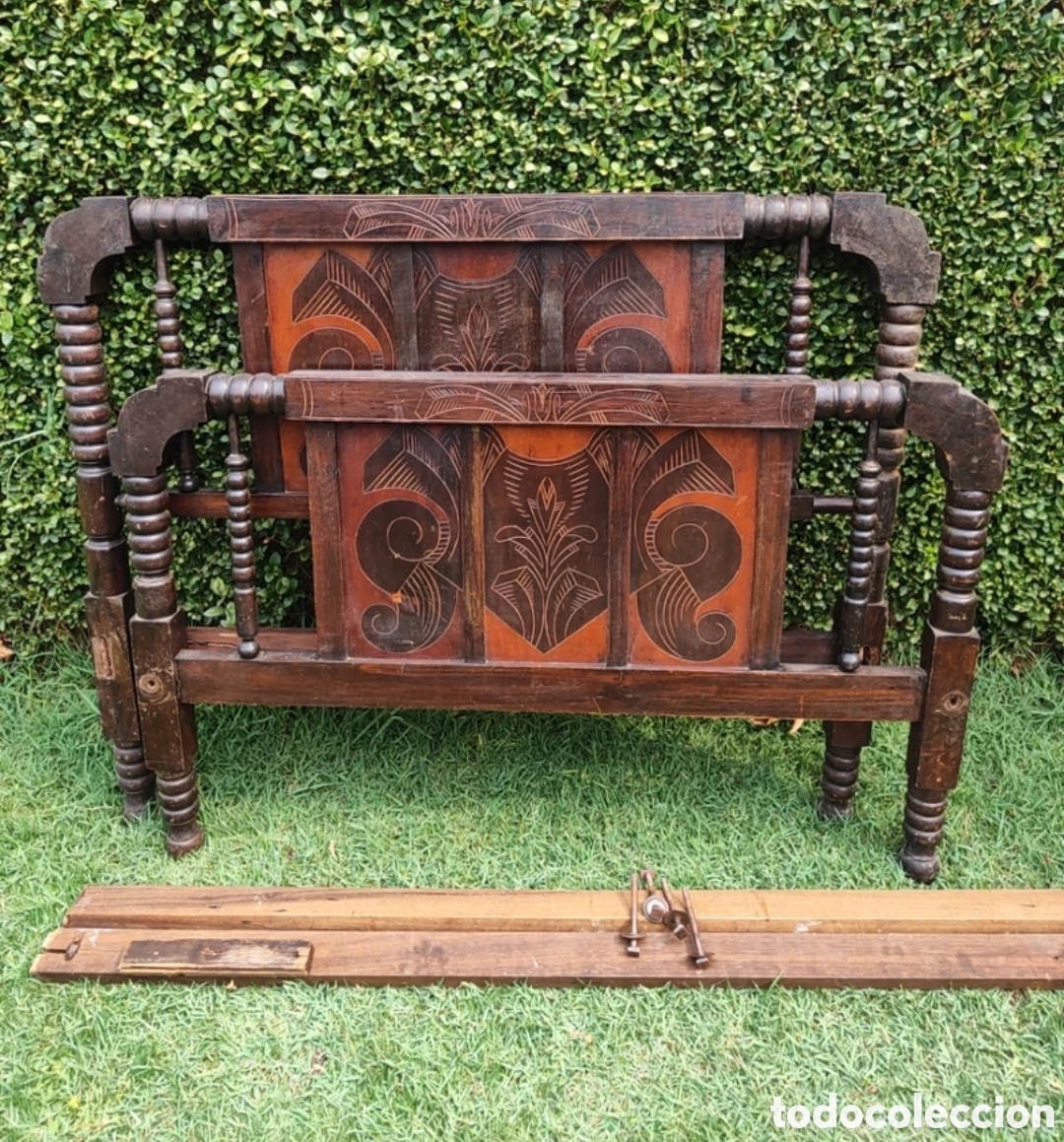 Antig&uuml;edades: Precioso cabecero y piecero antiguos de madera