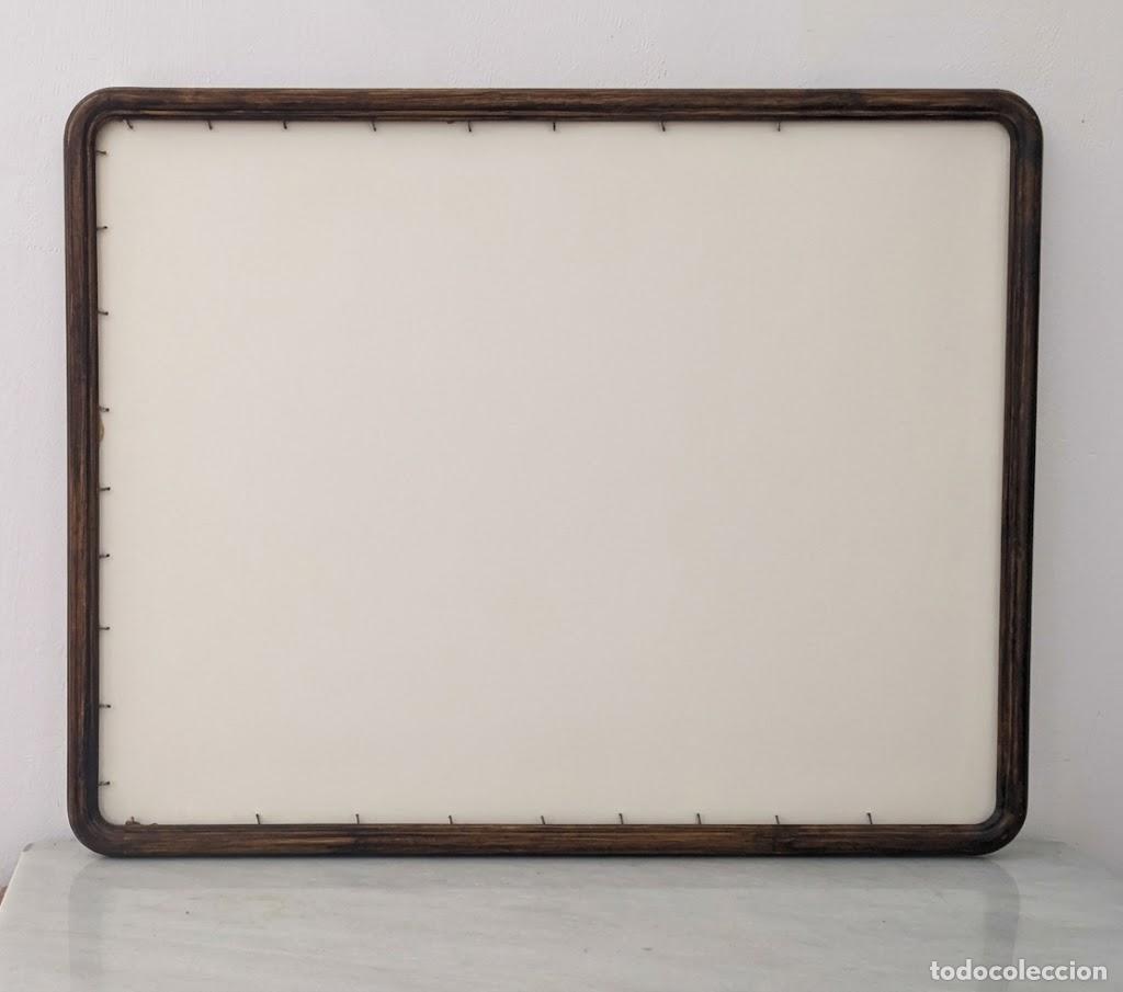 Antig&uuml;edades: 040. Gran Marco Antiguo de Esquinas Redondeadas 94 x 74,5 cm