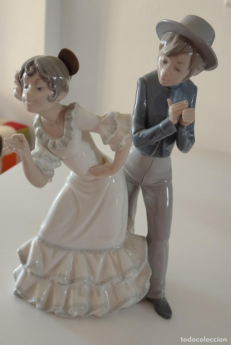 Antig&uuml;edades: Figura porcelana NAO de Lladr&oacute; - &rdquo;Cantares&rdquo; (Ref. 00300) - Pareja Flamenca - Impecable