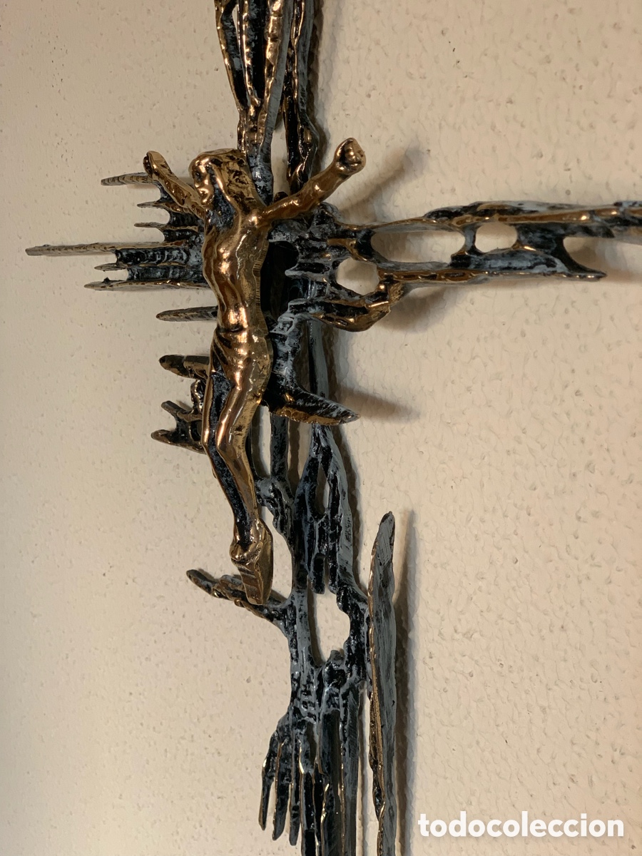 Antig&uuml;edades: crucifijo de bronce patinado 50 cms - Foto 4