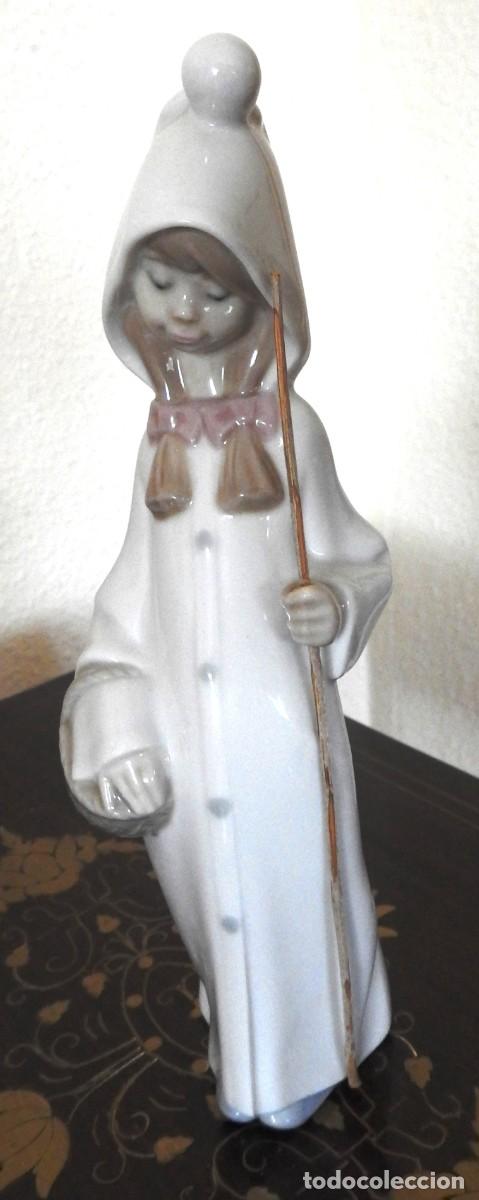 Antig&uuml;edades: Figura porcelana LLADR&Oacute; - &rdquo;Pastora con cesta&rdquo; (Ref. 04678) - Con cayado original - Impecable