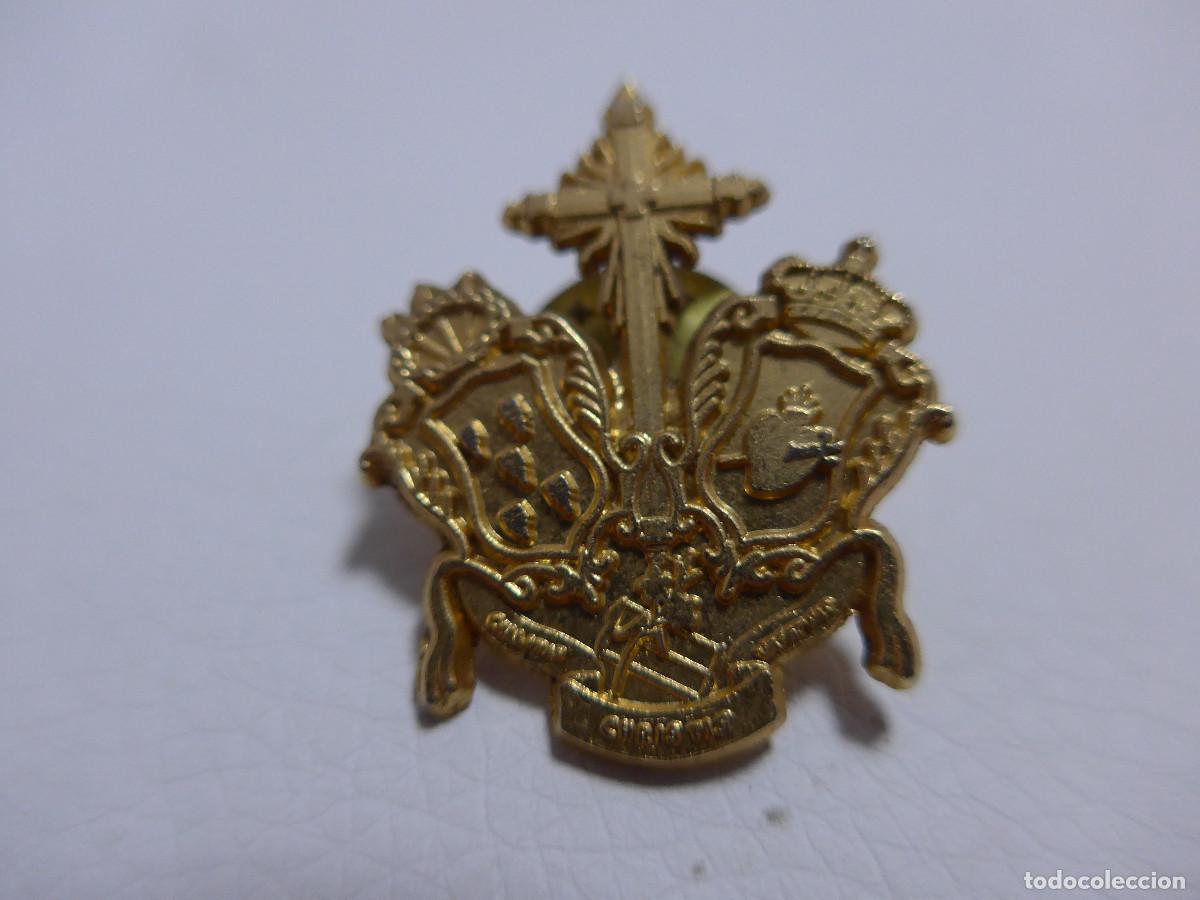 Antig&uuml;edades: PIN HERMANDAD DE LOS DESAMPARADOS CADIZ