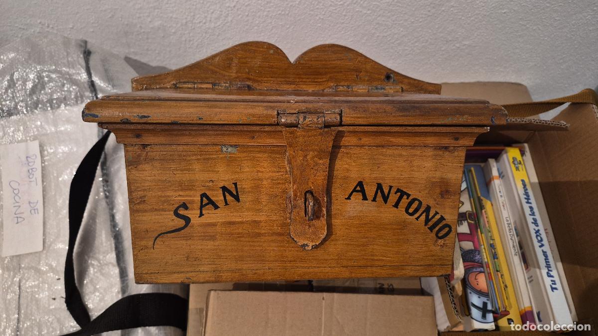 Antig&uuml;edades: Limosnero (San Antonio) - Foto 1