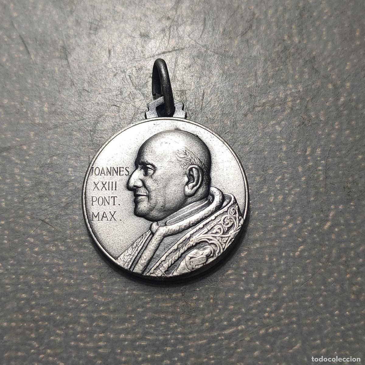 Antig&uuml;edades: MEDALLA RELIGIOSA ROMA JUAN XXIII PLAZA DE SAN PEDRO PLATA 23x21mm 4,88g