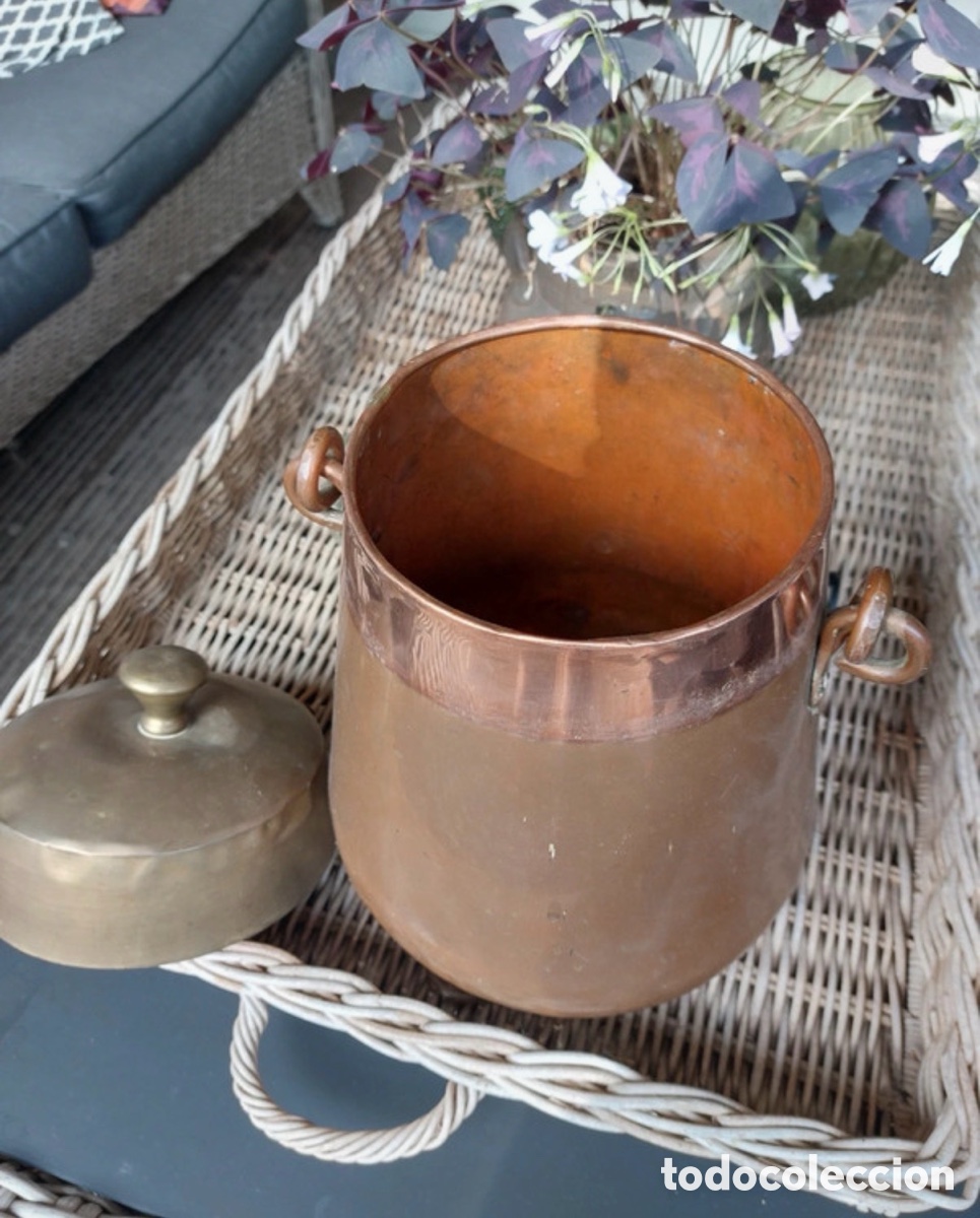 Antig&uuml;edades: Antiguo cubo extintor de cobre y lat&oacute;n - Foto 3