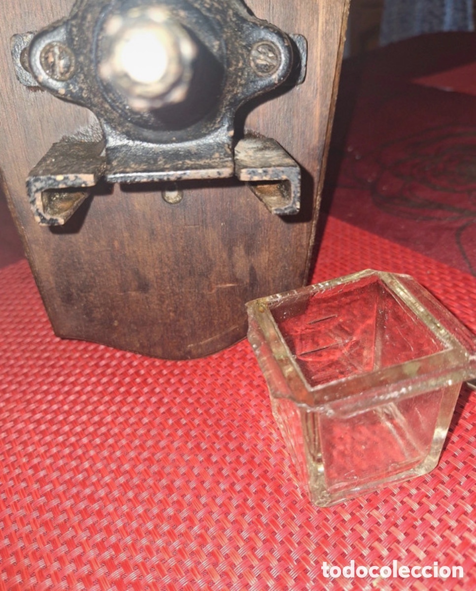Antig&uuml;edades: Antiguo molinillo de caf&eacute; de pared - Foto 8