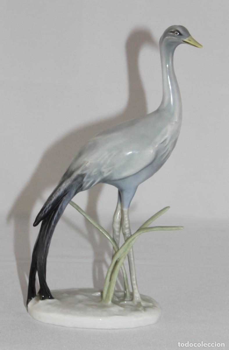 Antig&uuml;edades: Grulla de porcelana Rosenthal. Aldo Falchi (1935-2020). Firmada y numerada
