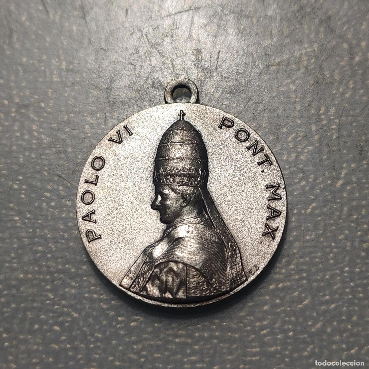 Antig&uuml;edades: MEDALLA RELIGIOSA 1975 PABLO VI PUERTA SANTA A&Ntilde;O SANTO METAL BLANCO