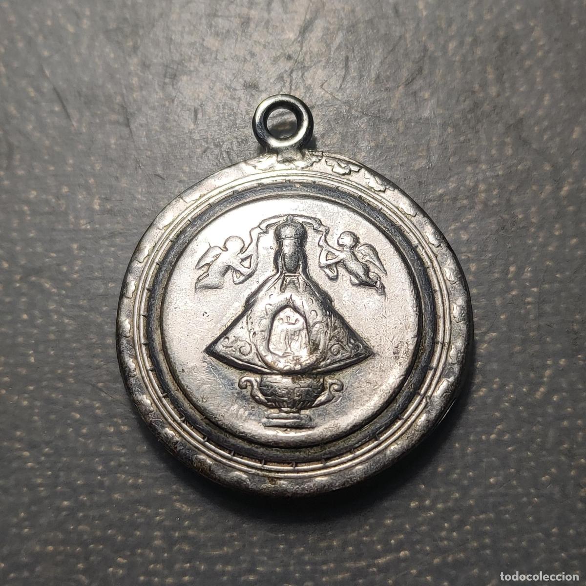 Antig&uuml;edades: MEDALLA RELIGIOSA NUESTRA SE&Ntilde;ORA DE GUADALUPE BRONCE PLATEADO