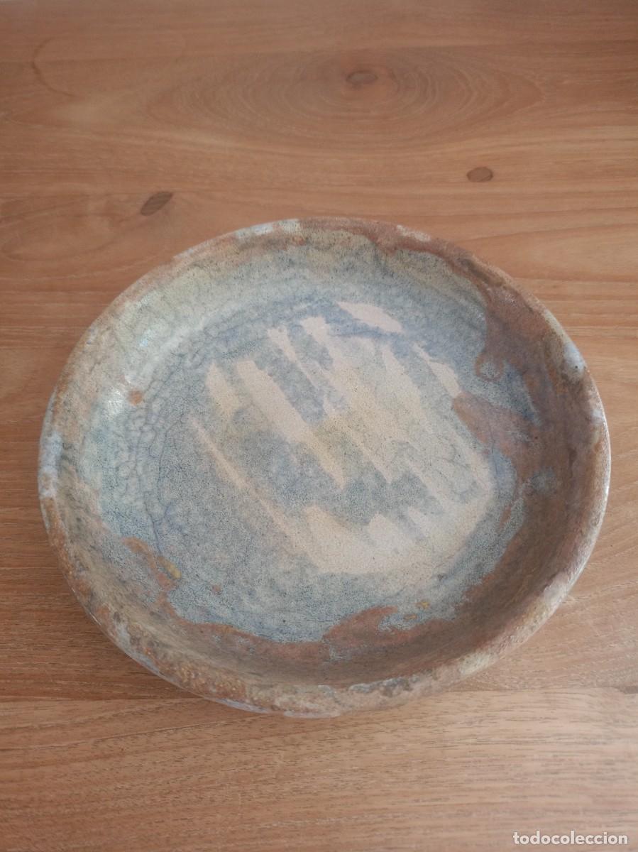 Antiques: CUENCO, BOL O PLATO DECORACI&Oacute;N CER&Aacute;MICA. MARCA EN PARTE PORTERIOR. A IDENTIFICAR.