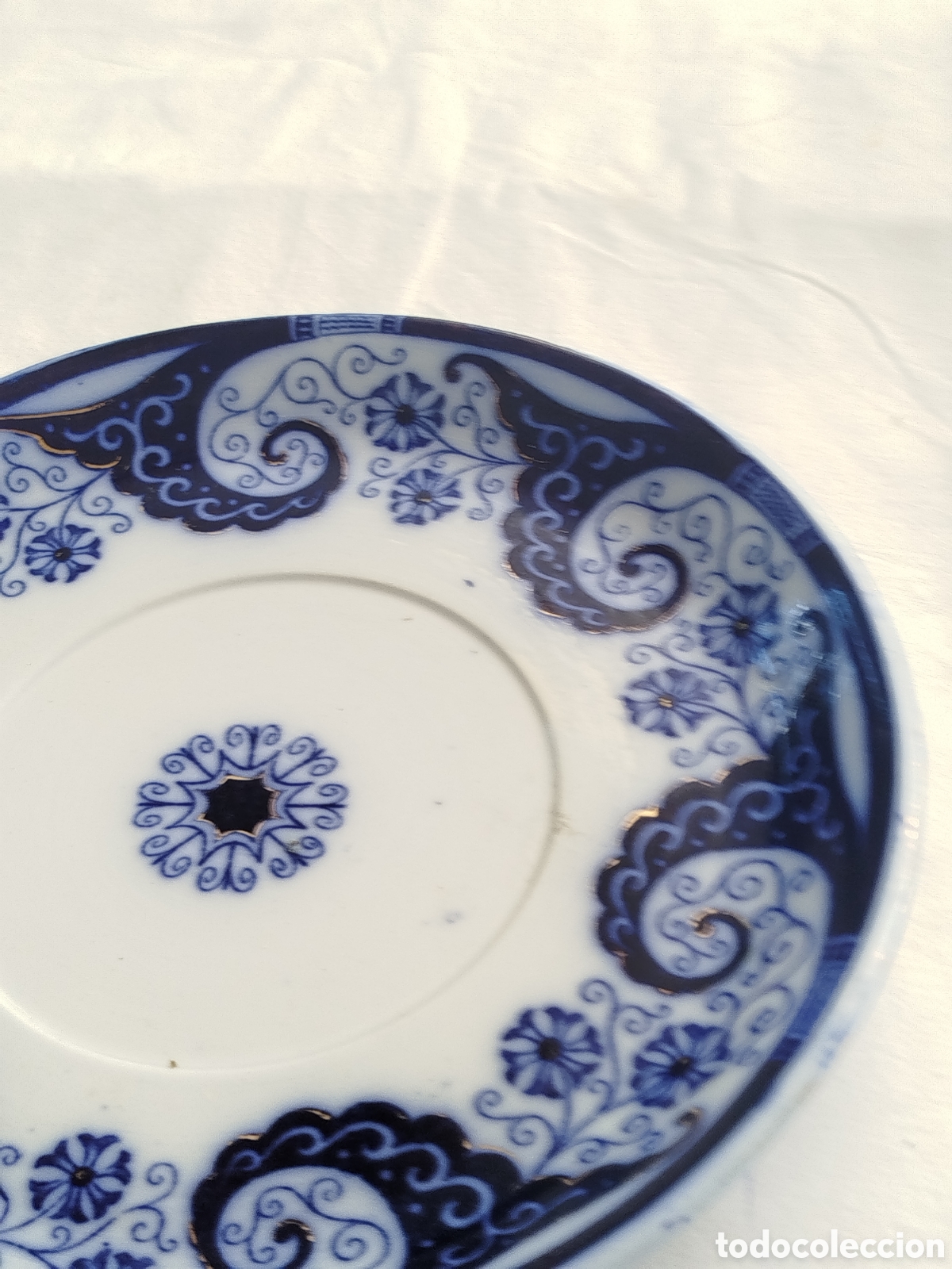 Antig&uuml;edades: Plato de SARREGUEMINES - Foto 3