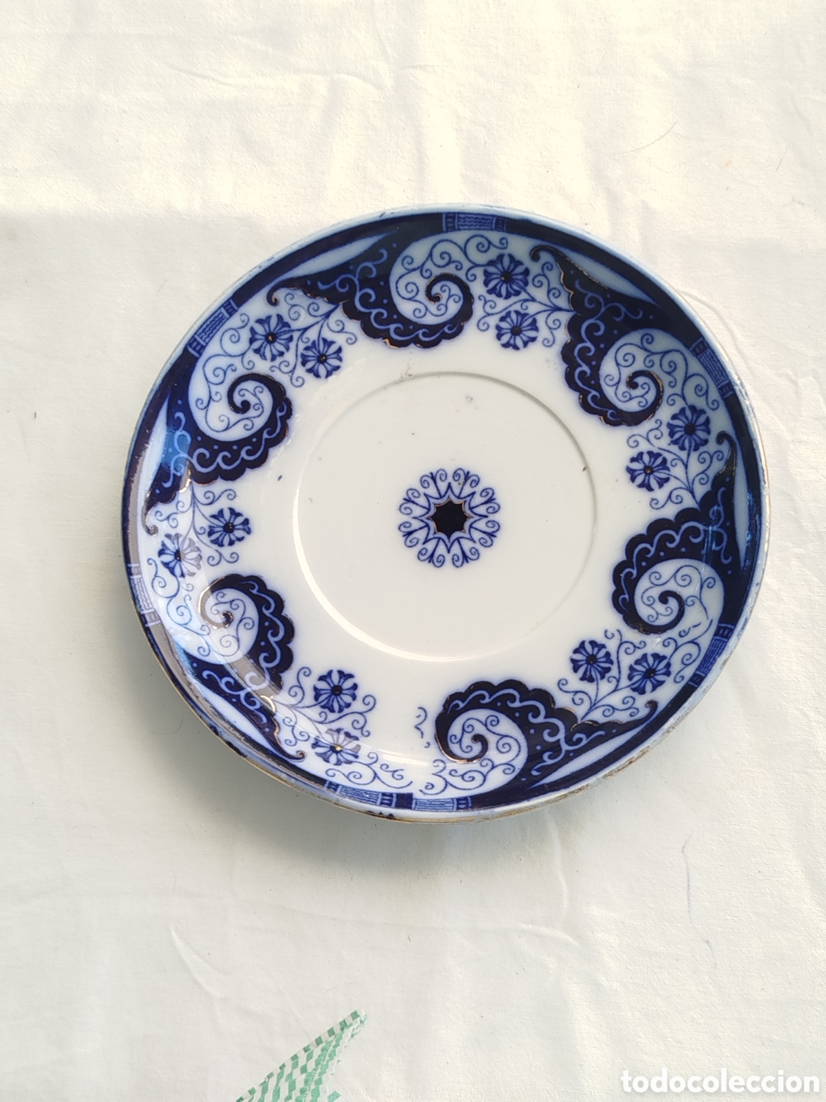 Antig&uuml;edades: Plato de SARREGUEMINES - Foto 4