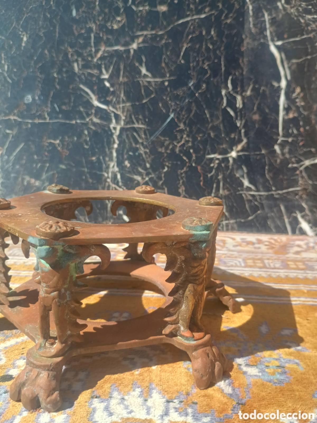 Antig&uuml;edades: Paena base bronce hombres - Foto 2
