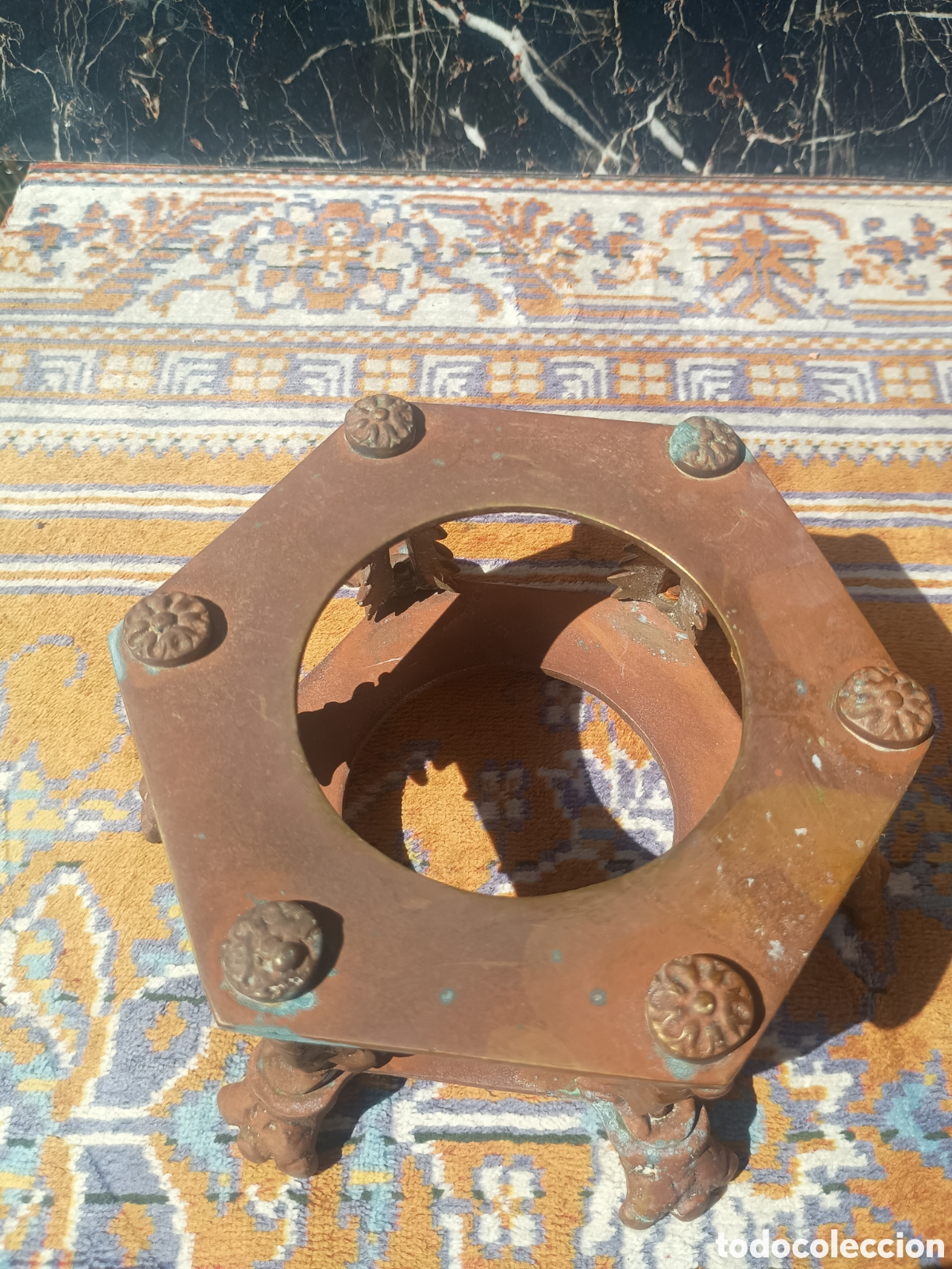 Antig&uuml;edades: Paena base bronce hombres - Foto 6