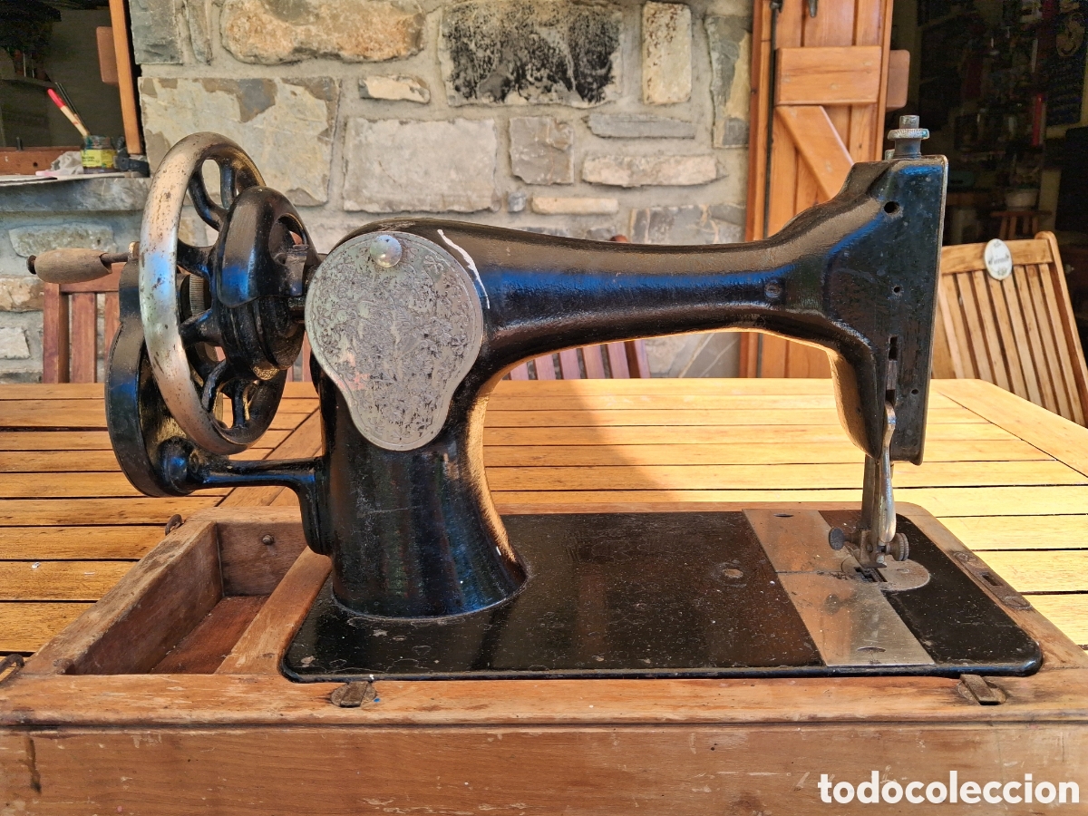 Antig&uuml;edades: Maquina singer decorativa - Foto 5