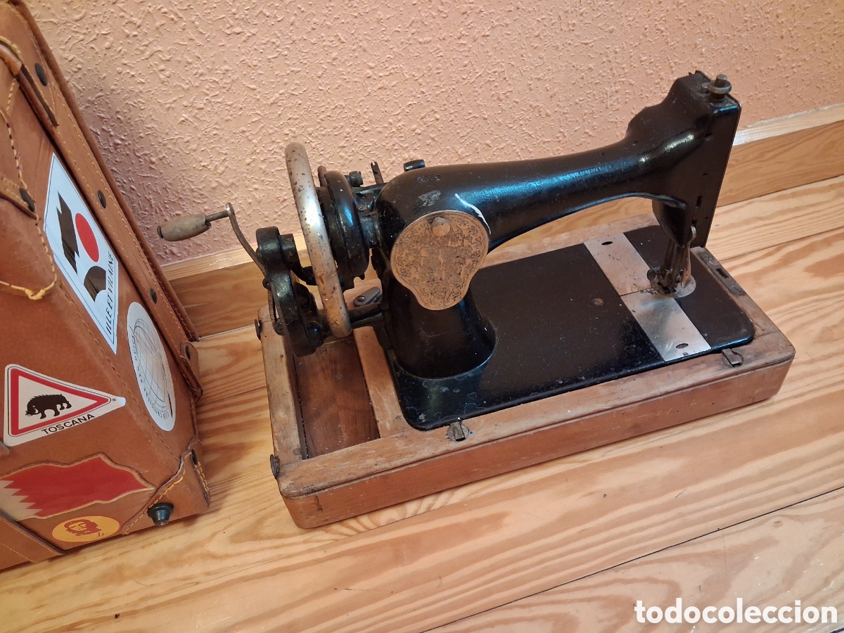 Antig&uuml;edades: Maquina singer decorativa - Foto 7