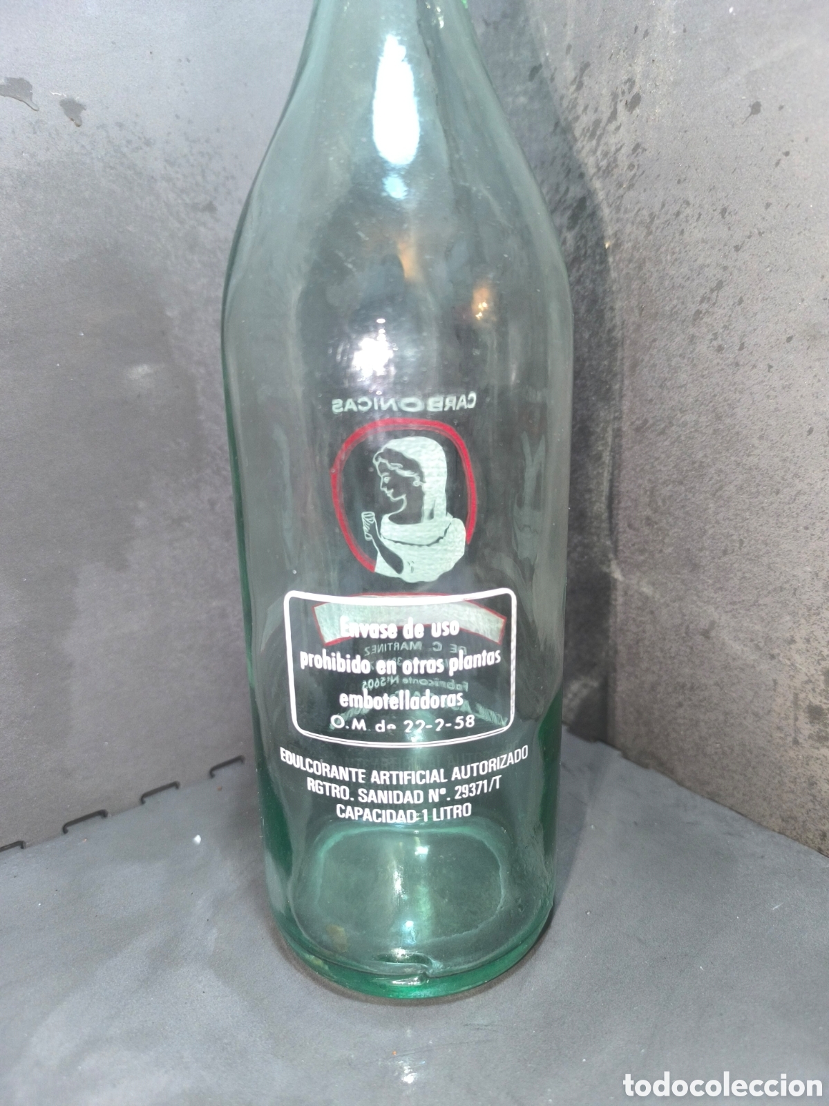 Antig&uuml;edades: Botella antigua de gaseosa - Foto 2