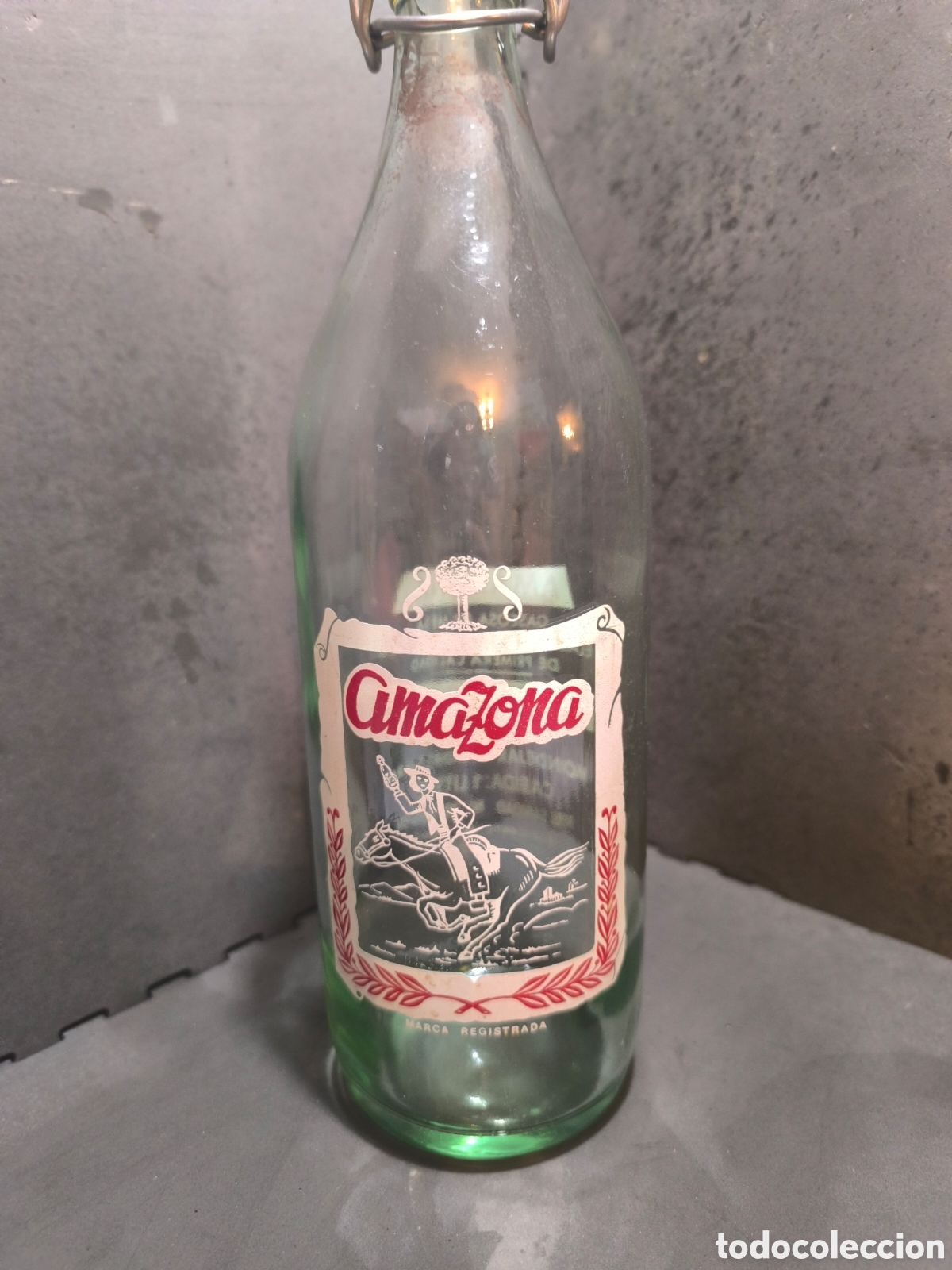 Antig&uuml;edades: Botella antigua de gaseosa