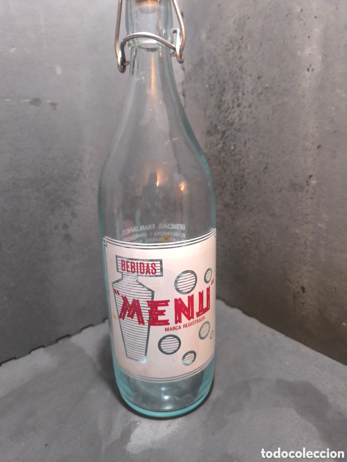 Antig&uuml;edades: Botella de gaseosa antigua