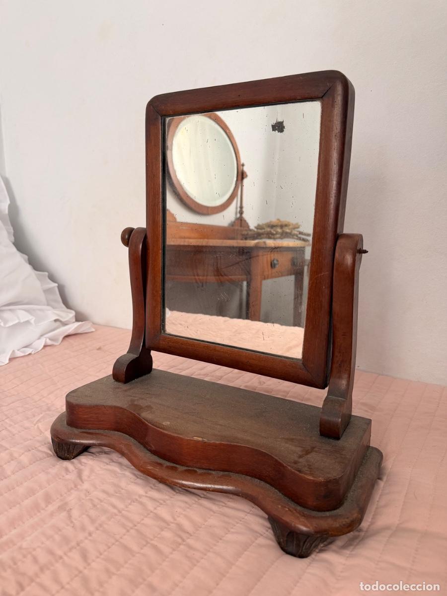 Antig&uuml;edades: Antiguo espejo de tocador basculante en madera &ndash; finales siglo XIX / principios XX