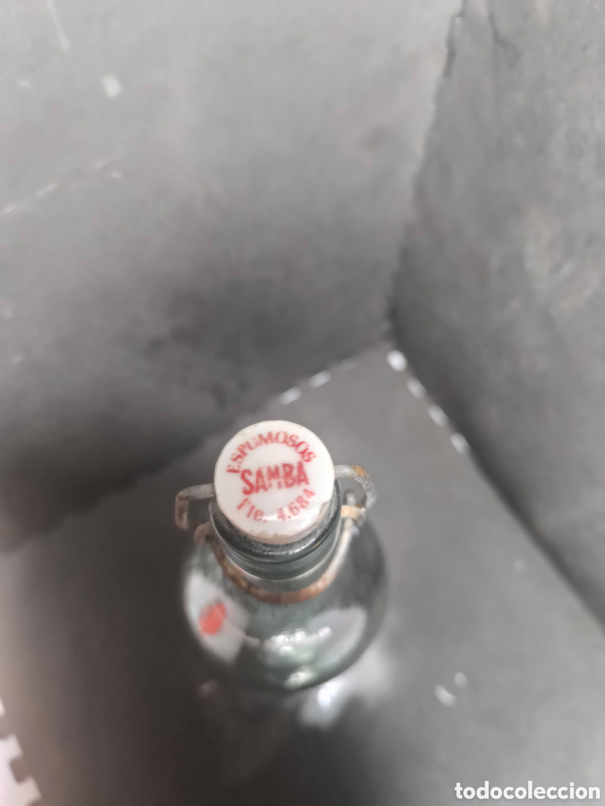 Antig&uuml;edades: Botella antigua de gaseosa - Foto 3