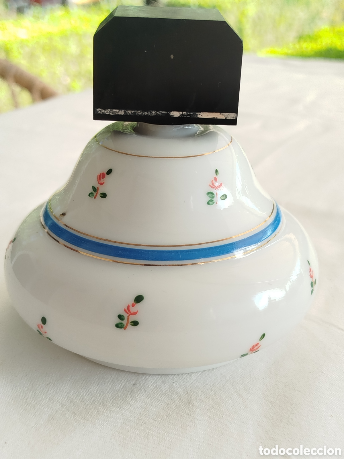 Antig&uuml;edades: Perfumero de porcelana - Foto 3