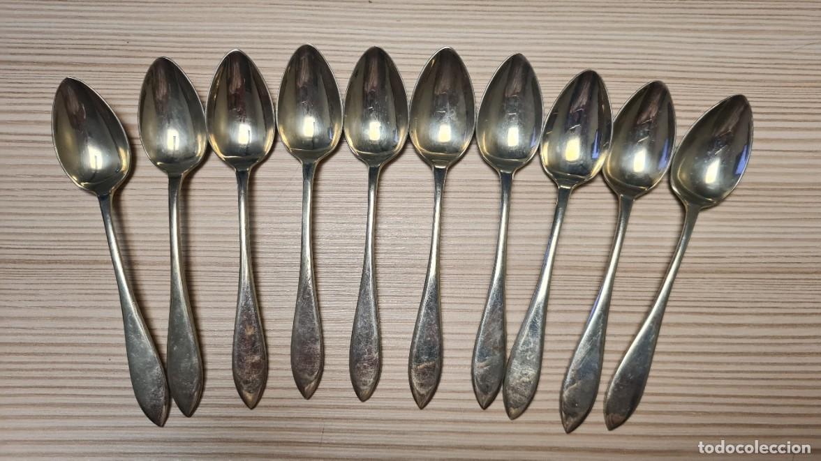 Antig&uuml;edades: Juego de 10 cucharas de postre de Alpaca Serafin
