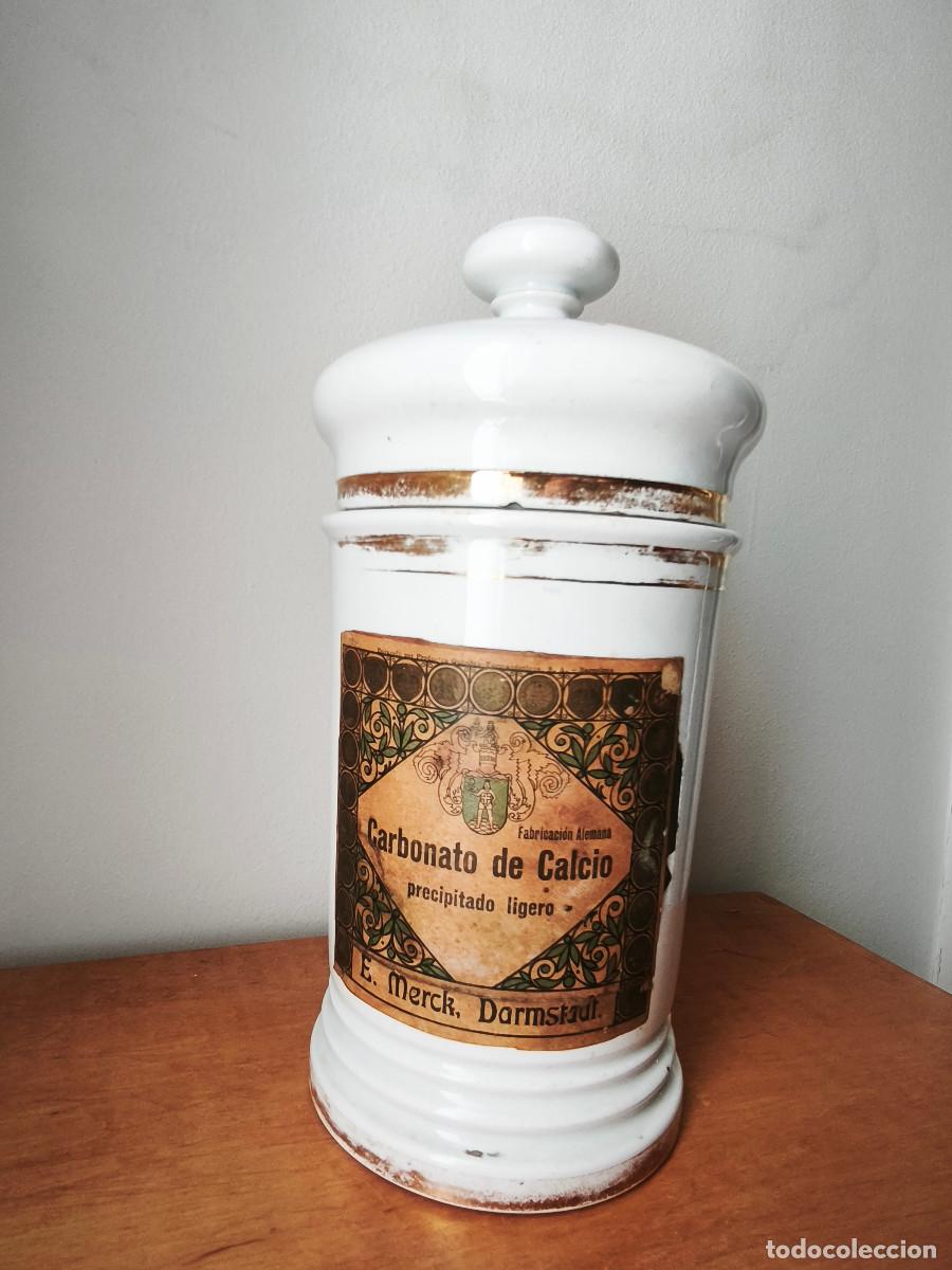 Antig&uuml;edades: Antiguo albarelo de farmacia. Tarro de farmacia.