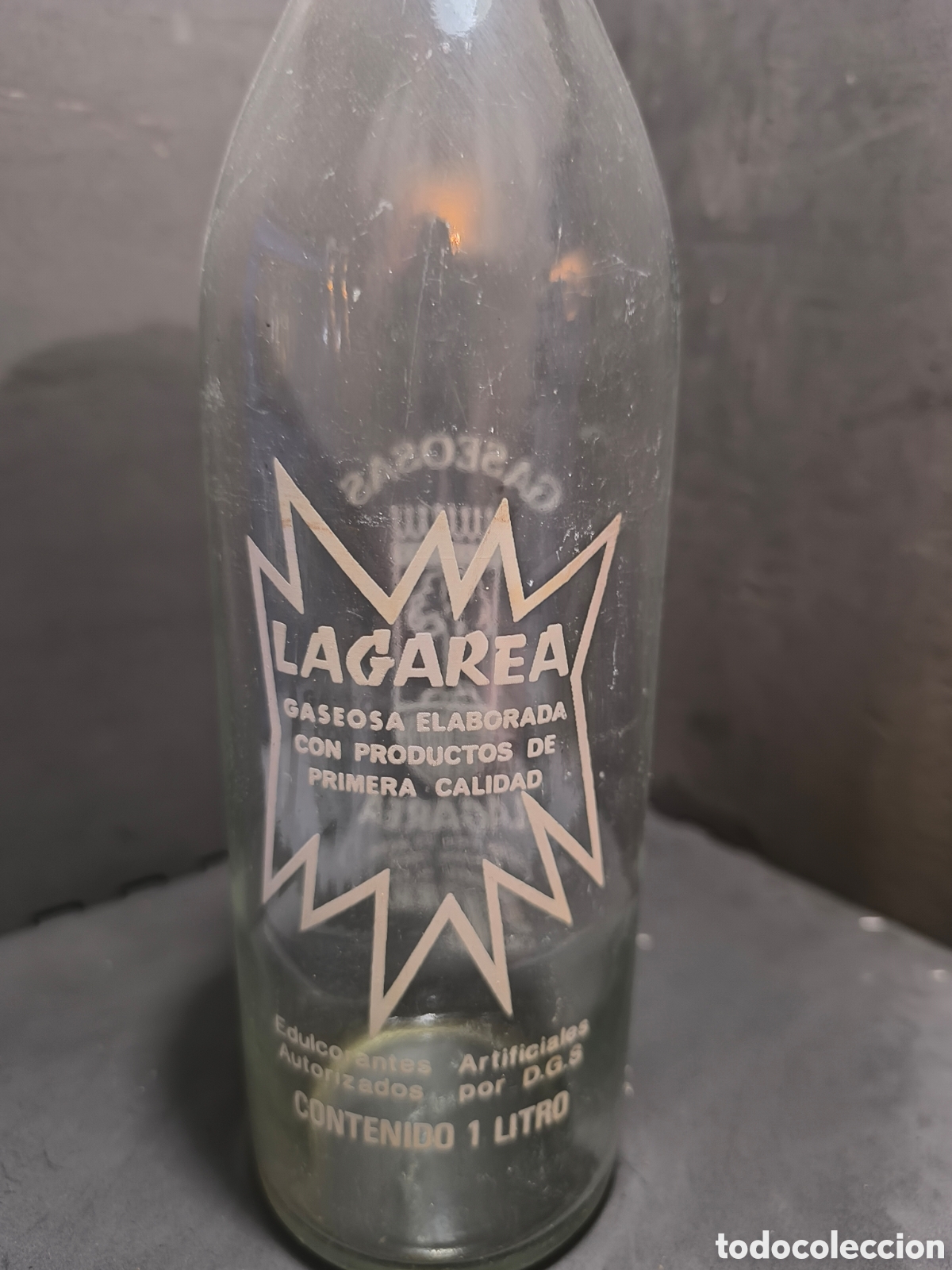 Antig&uuml;edades: Botella antigua de gaseosa